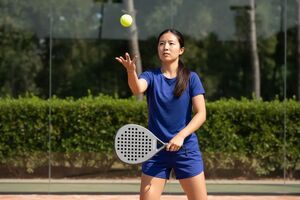 How to Start a Padel Point: Serve and First Volley Basics