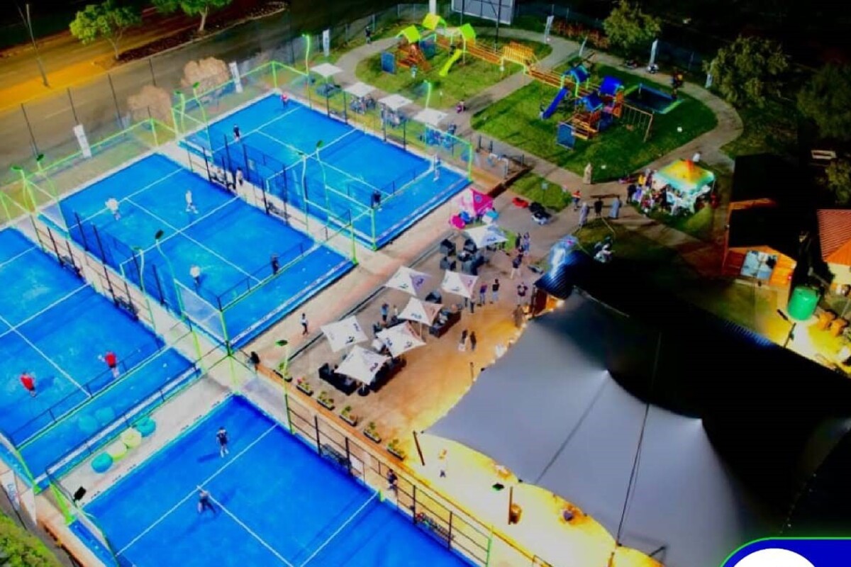 Awesome Padel Middelburg Mall