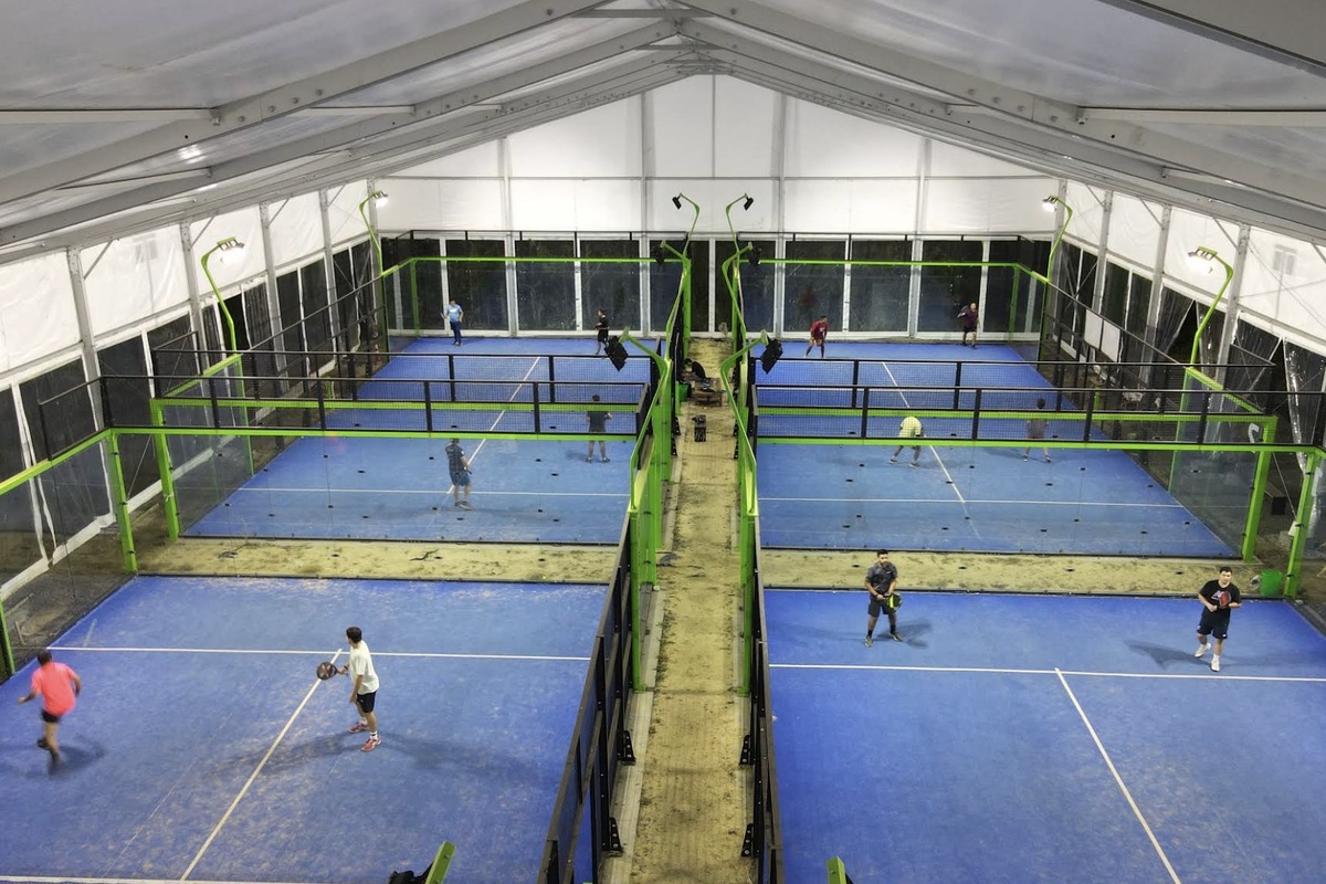 KM1 Club Padel Los Angeles