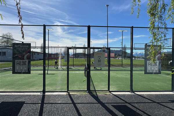 Padelcourt Giessenbad Belp
