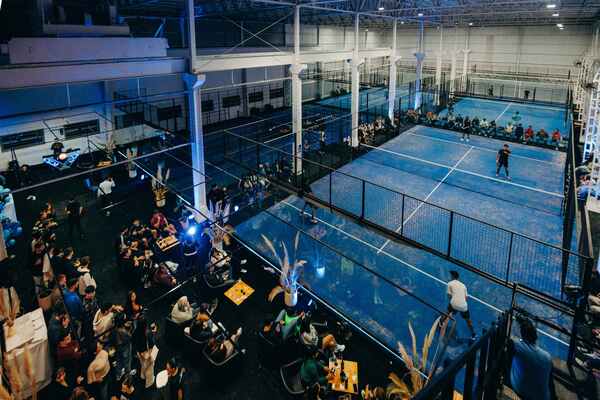 Break Point Indoor