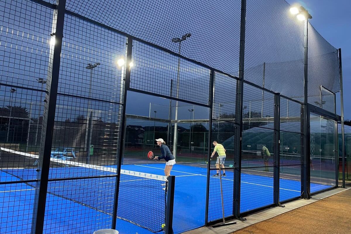 Sutton Lawn Tennis Club, Sutton (3)