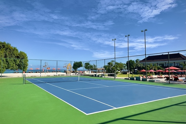 Ombak Sunset Padel & Tennis