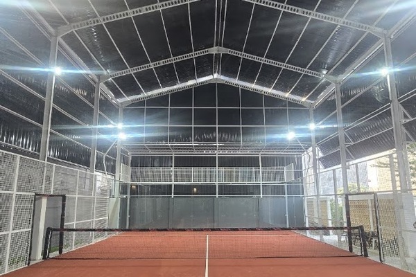 Serva Padel and Coffee