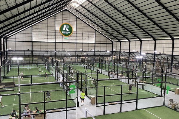 Republic Padel Simprug