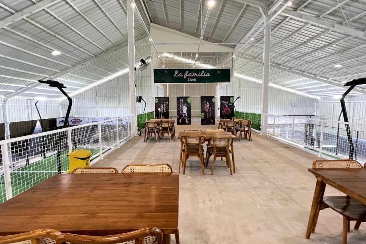 La Familia Padel Surabaya