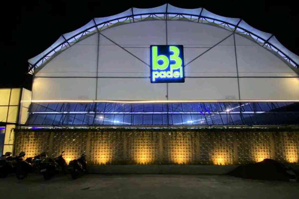 B3 Padel