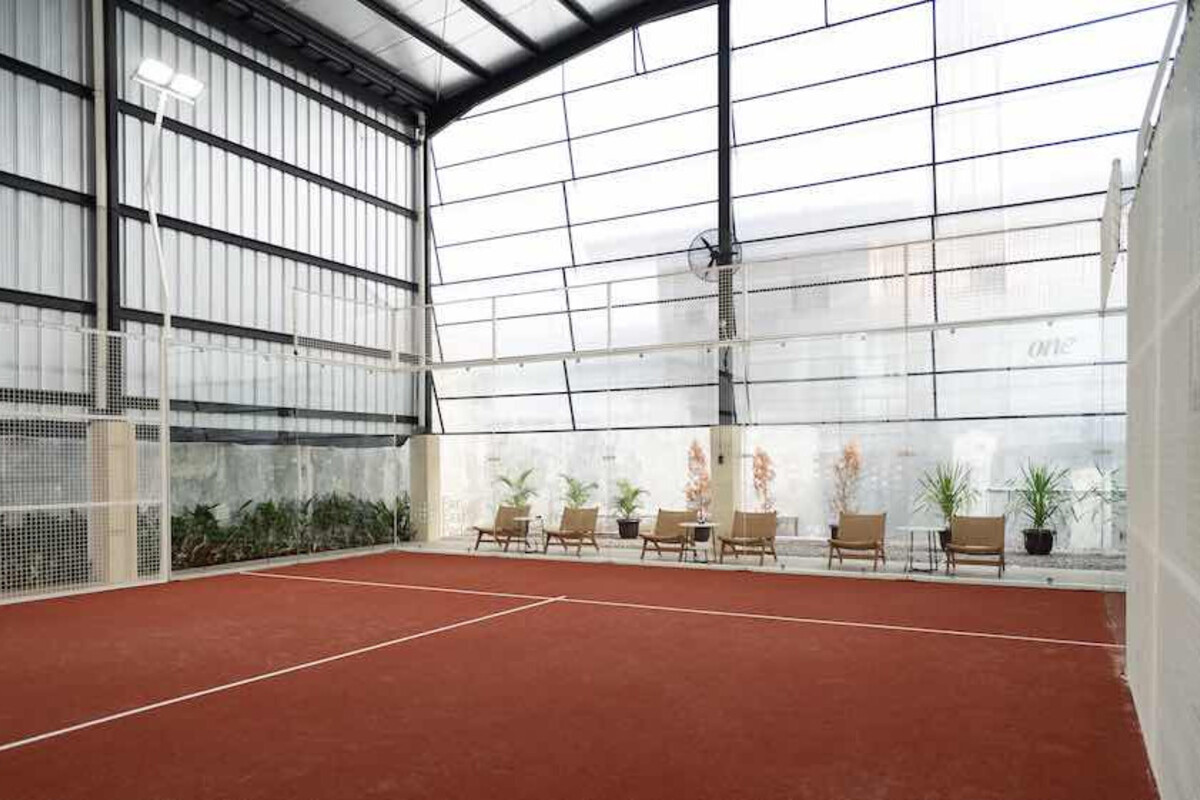 Far East Padel - Groves