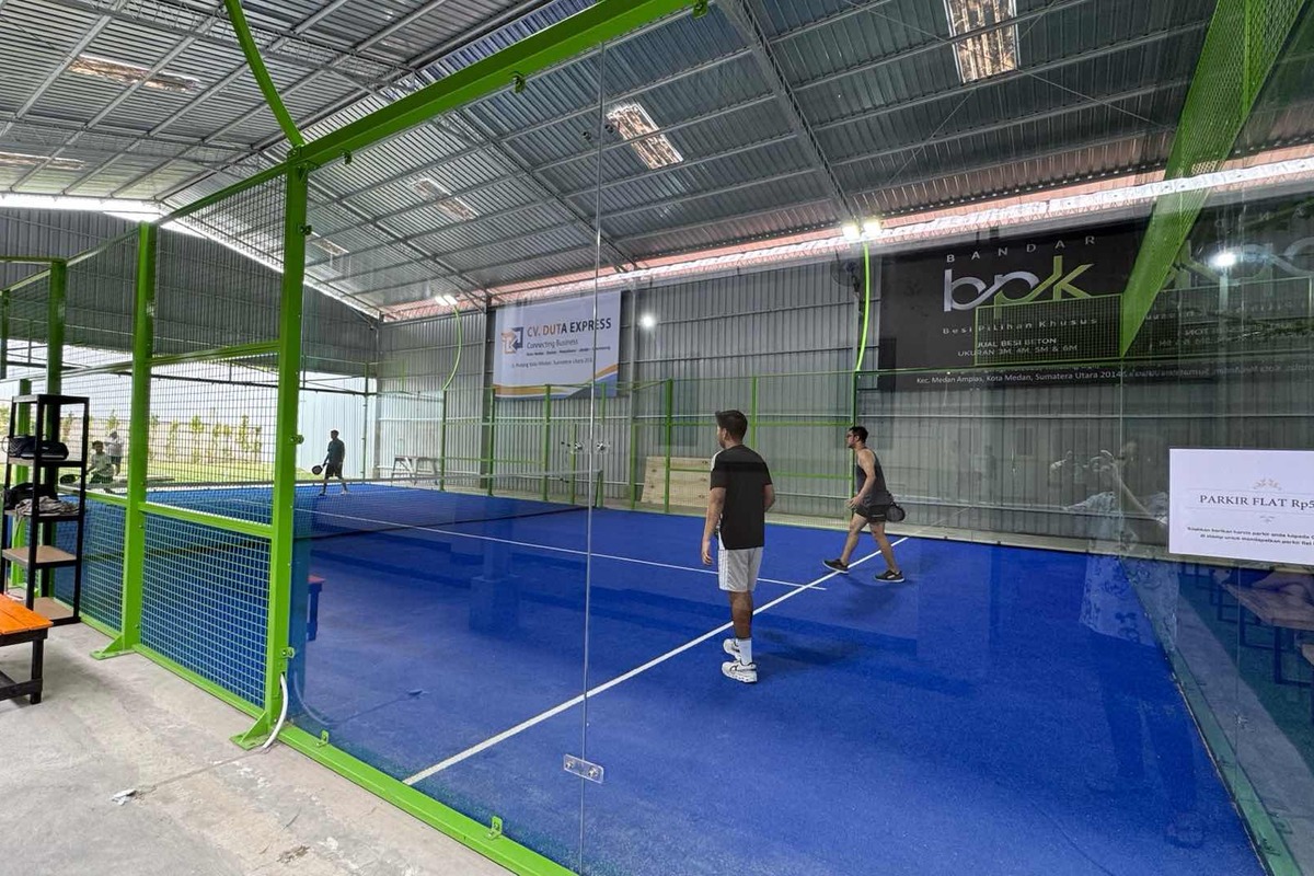De Padel Medan