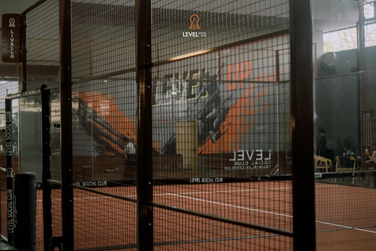Level Social Club