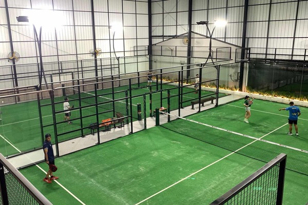 Dugout Padel
