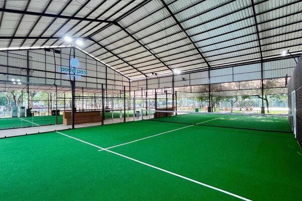 Padel Parc Icon Clubhouse BSD