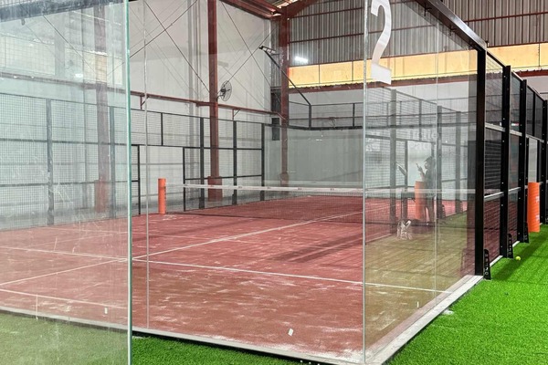 Hello Padel Pamulang