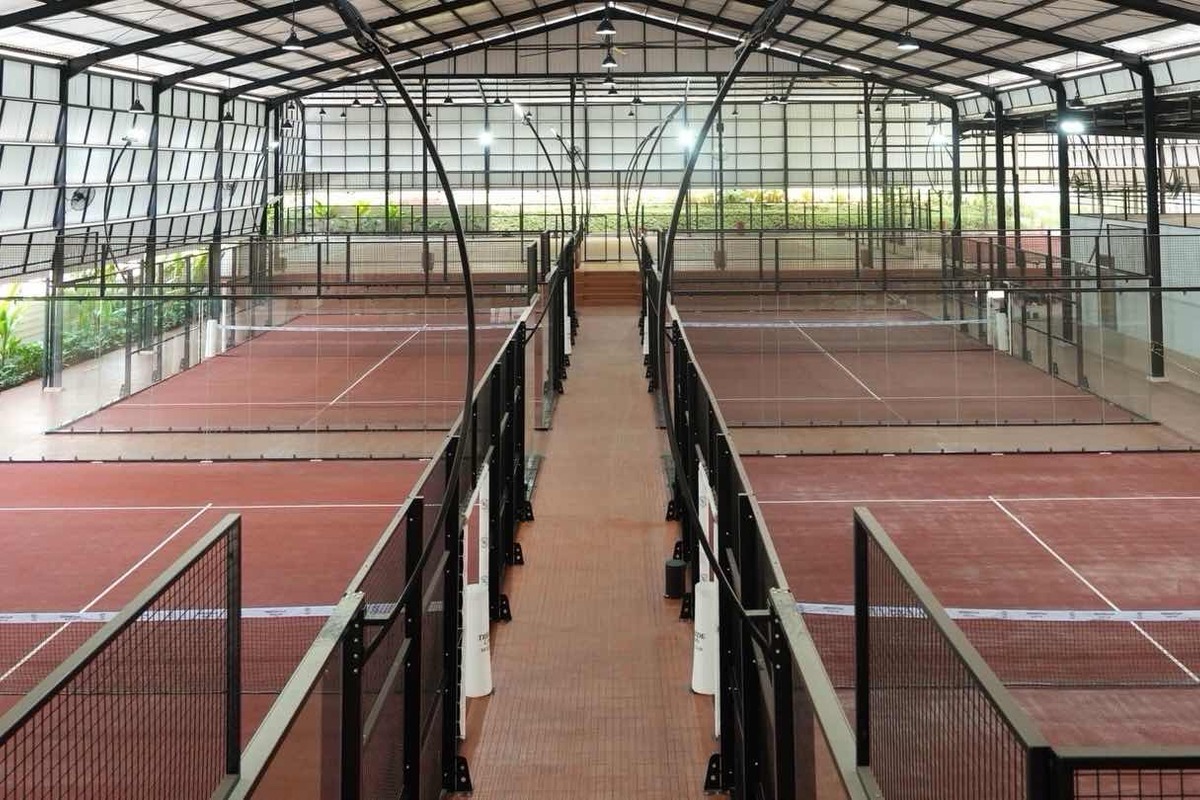 Treeside Courts