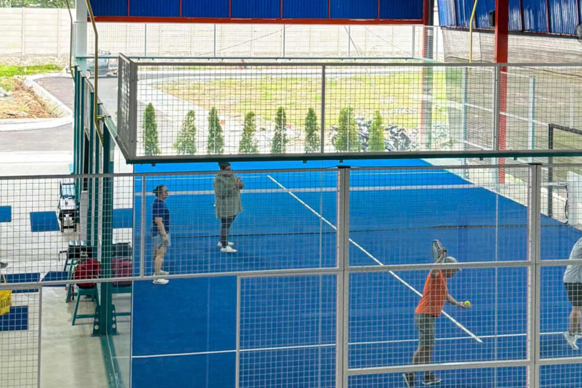 Crown Racquet Club
