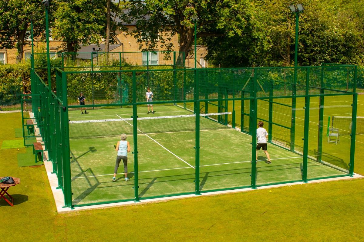 Rawdon Golf, Lawn Tennis & Padel Club