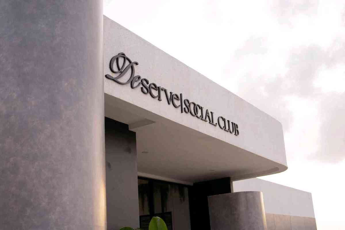 Deserve Social Club