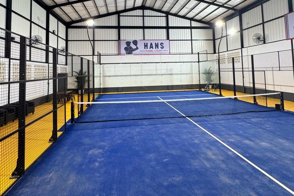 Hans Padel Court
