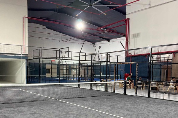 Metropolis Padel Court