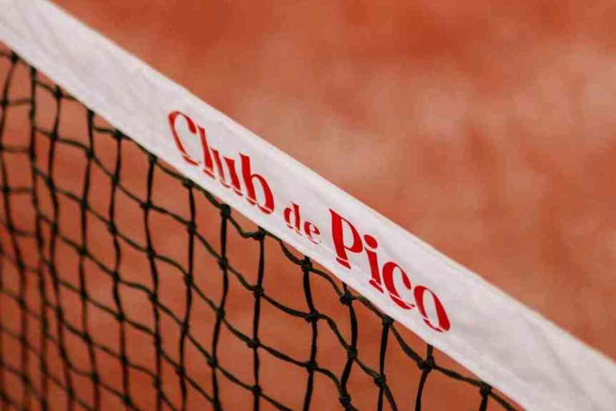 Club de Pico Padel Court