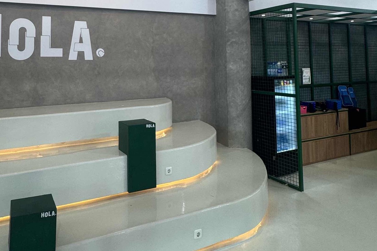Hola Padel Pickle & Social Court