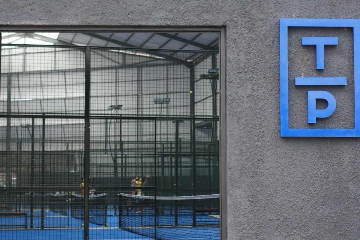 Tempat Padel Cibubur - Kota Wisata