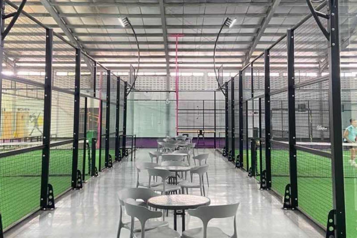 Padel Boss Mengger Bandung