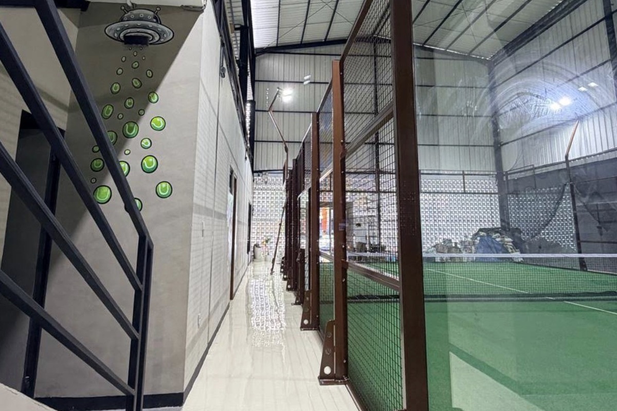 Cosmo Padel