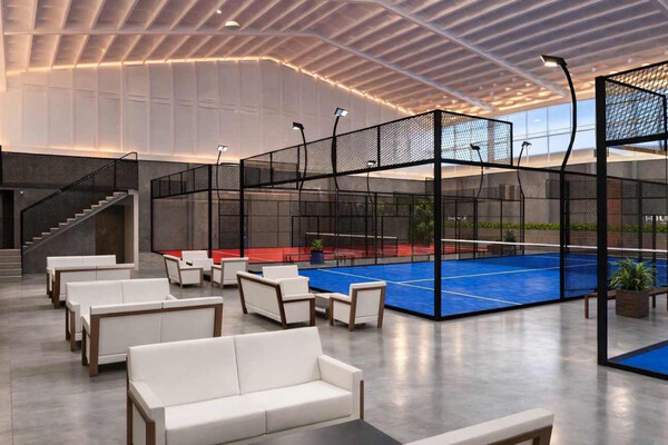 FOUR Social House