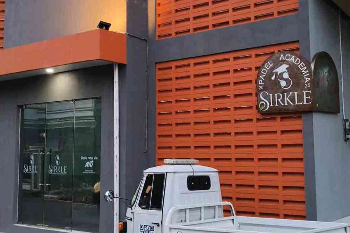 Sirkle Padel Palem