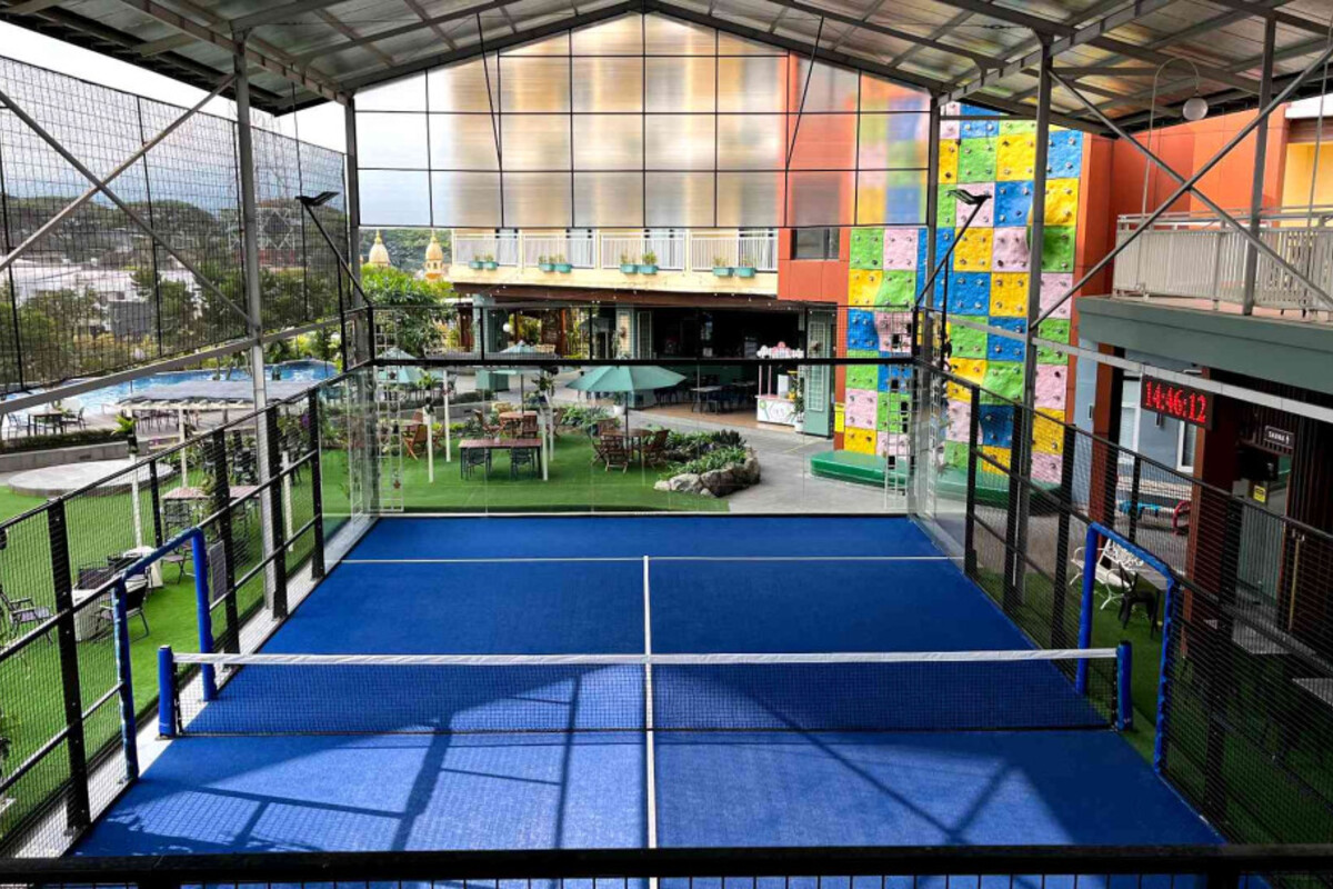 Senyum Padel Court