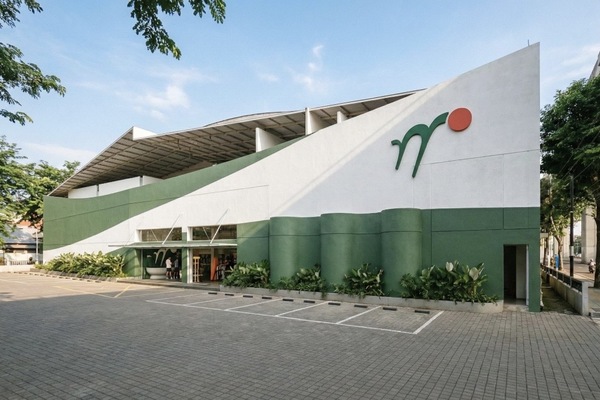 Rana Grounds