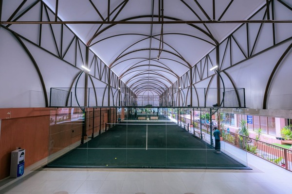 Holywings Padel Club The Luc