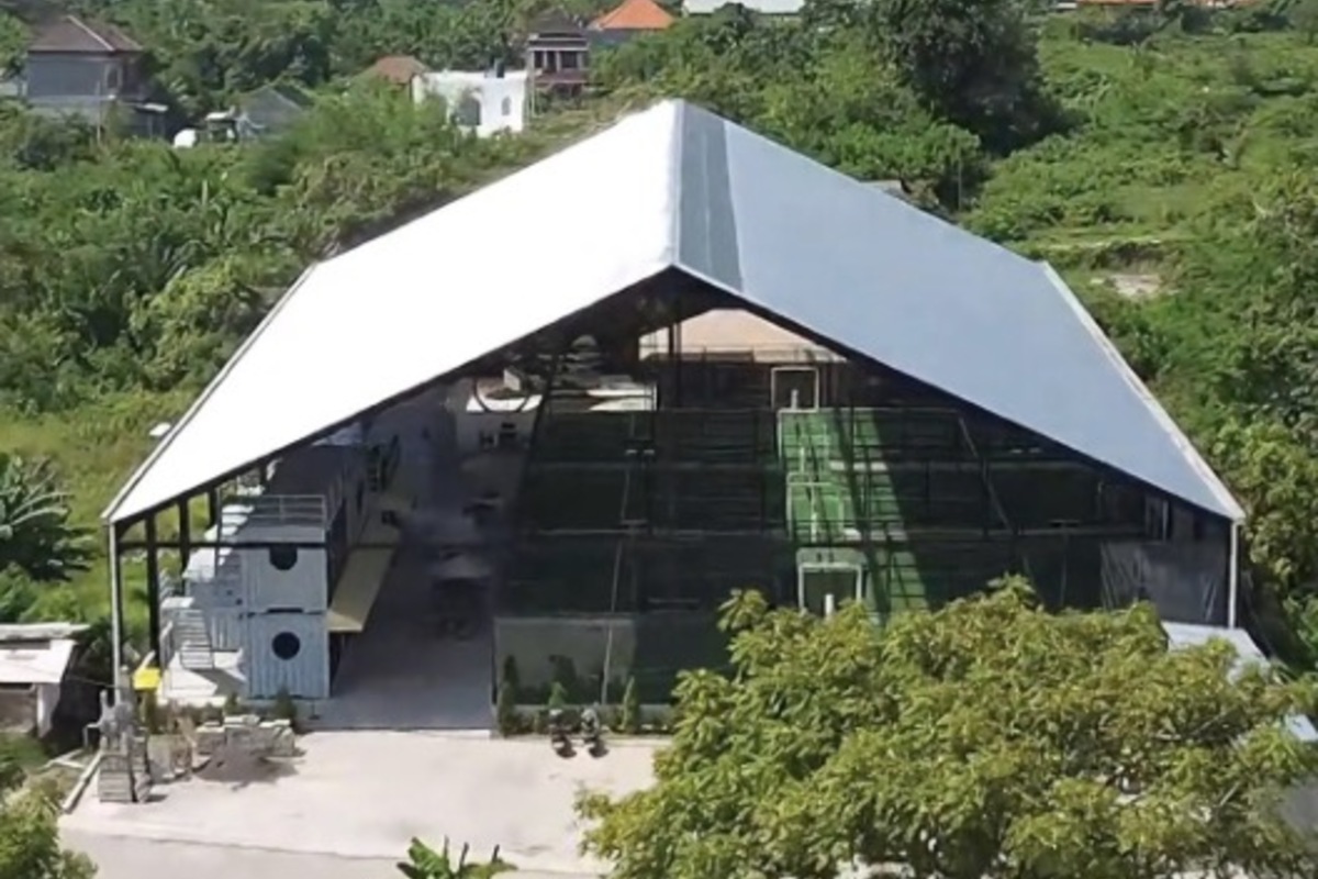 Aayan Padel Sanctuary, Kuta (3)