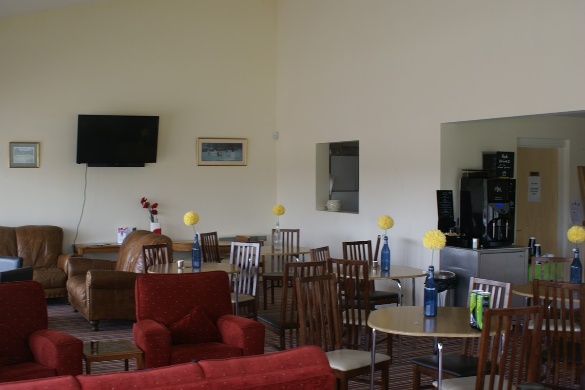 Holcombe Brook Sports Club, Bury (2)
