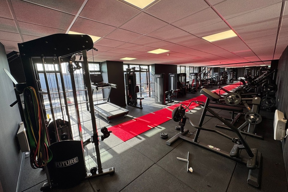 Padel and Coffee, Greenford (3)