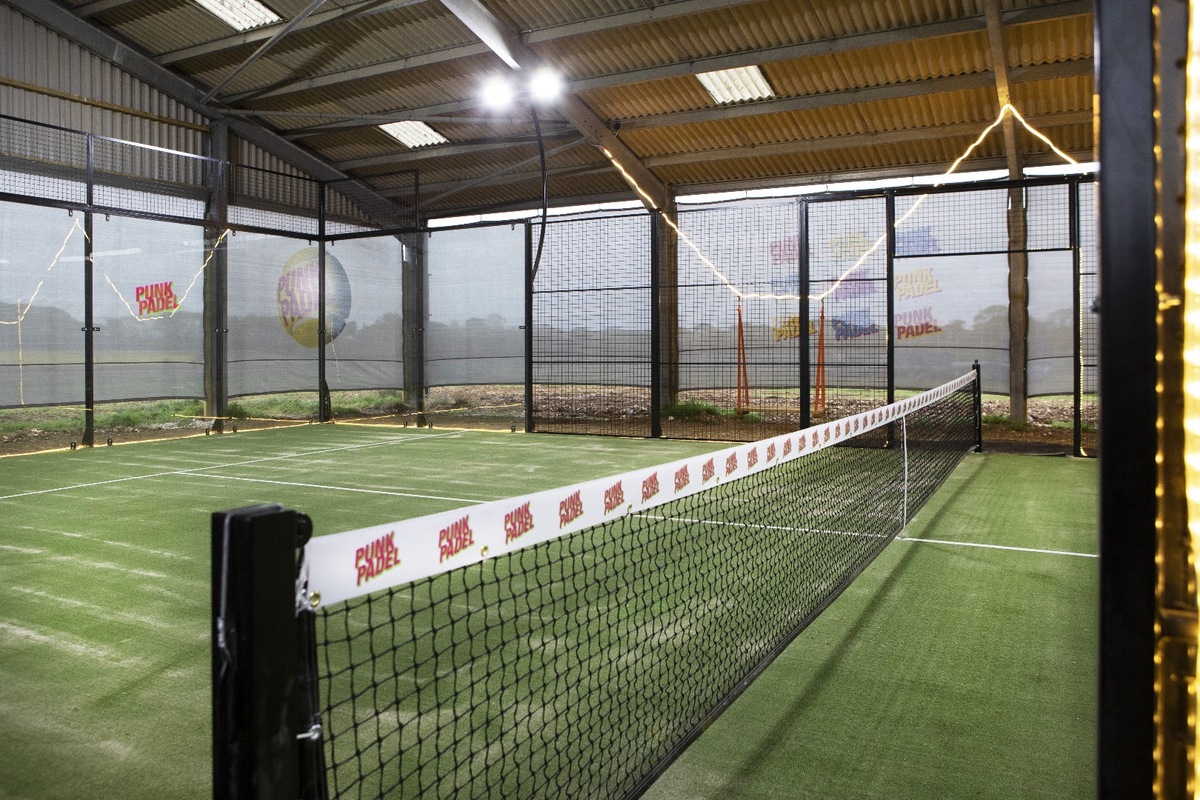 Punk Padel Sindles Farm, Aldsworth (3)