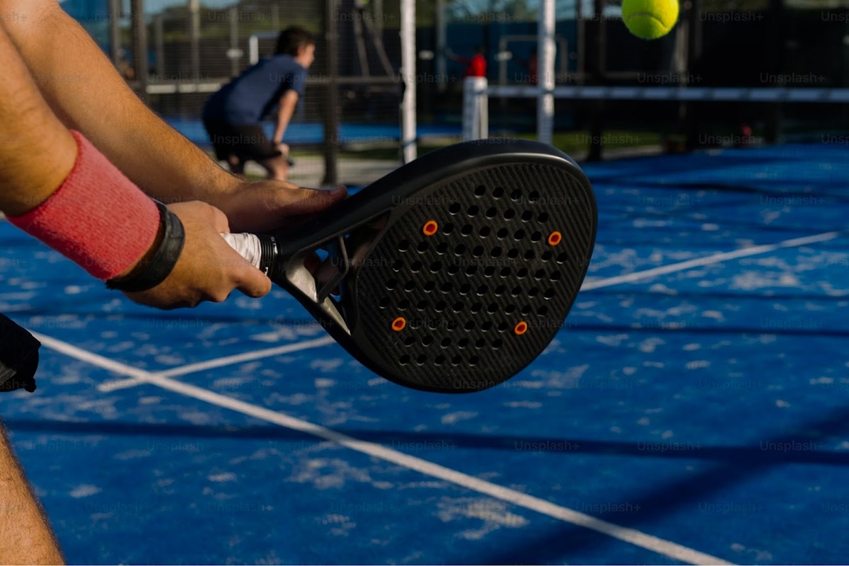 Eixo Padel, Goddards Green (2)