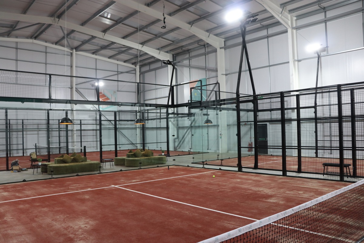 Padel Warehouse 52