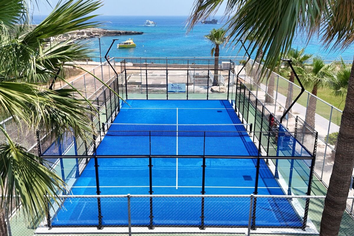 Padel by the sea, Paralimni (2)
