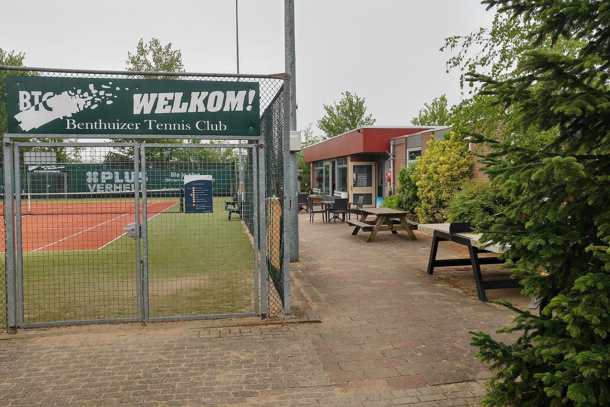 Benthuizer Tennisclub, Benthuizen (2)
