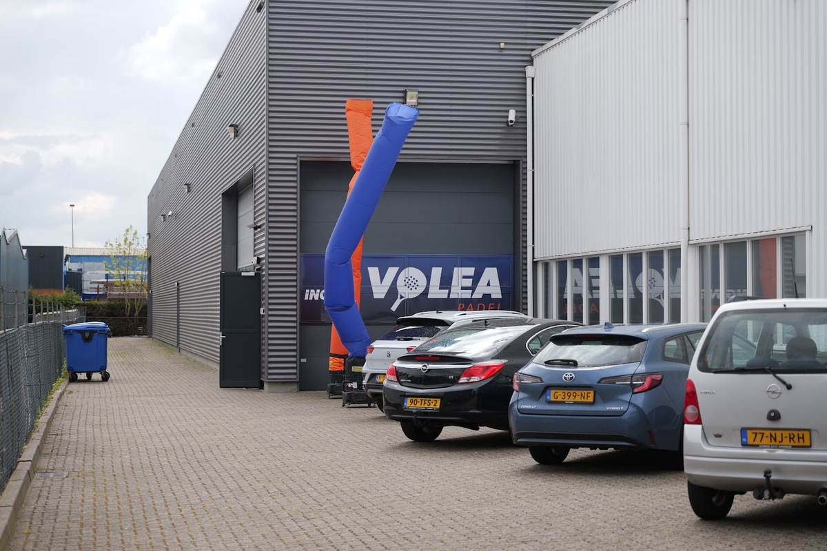 VOLEA Enter, Intro (3)
