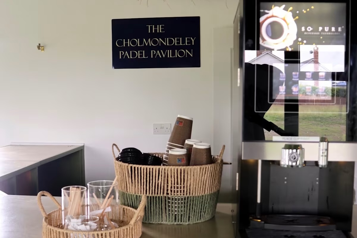 Cpadel - Cholmondeley Padel Pavilion, Malpas (2)