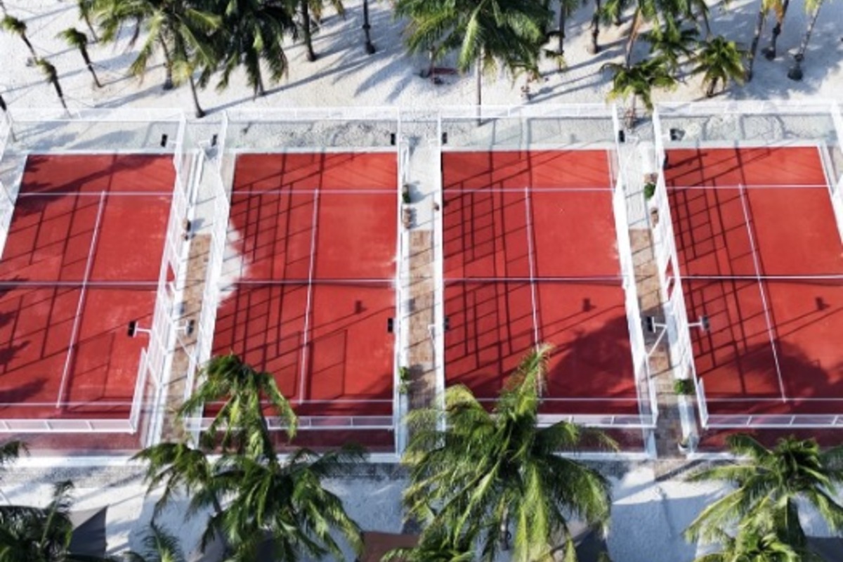 Beach Padel Land's End PIK 2, Kosambi (5)