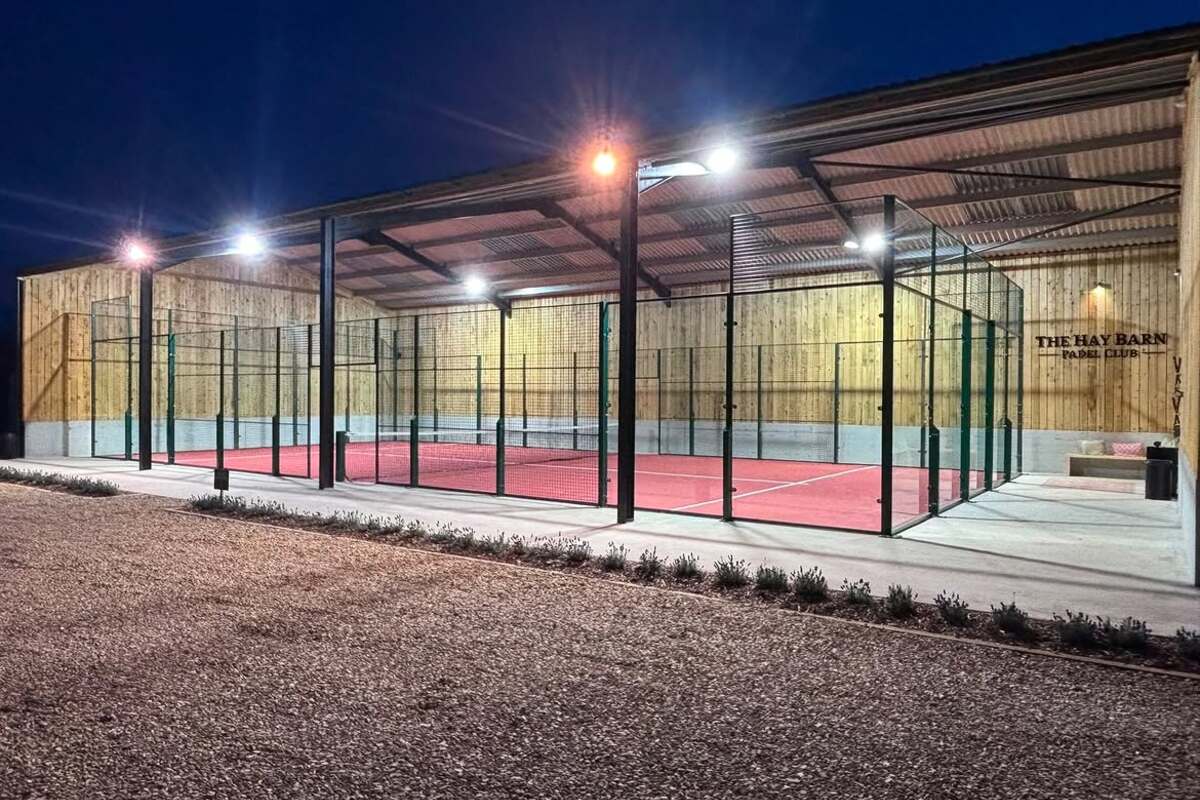 The Hay Barn Padel, East Farndon (2)