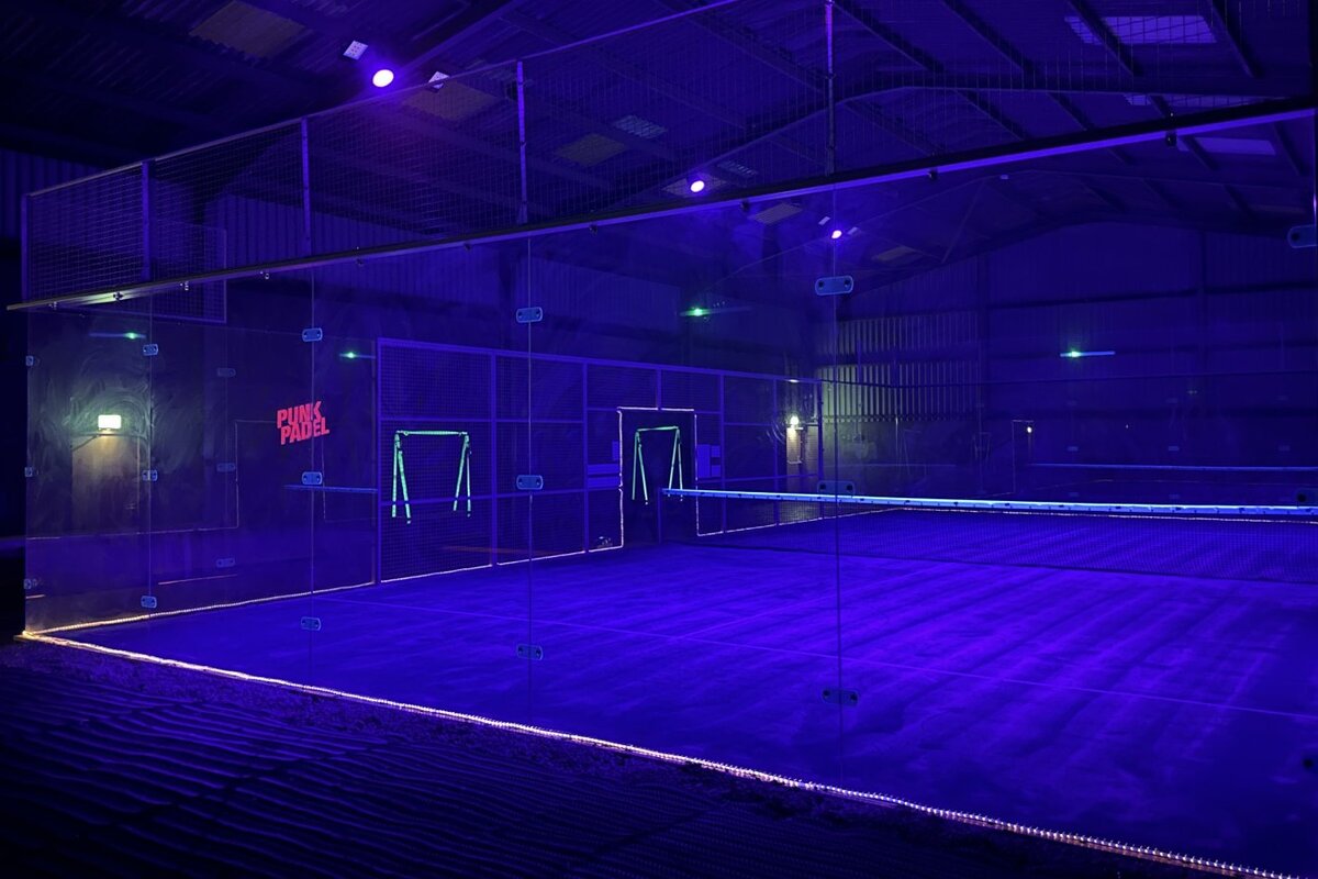 Punk Padel Grammarsham Barn, Farleigh Wallop (2)