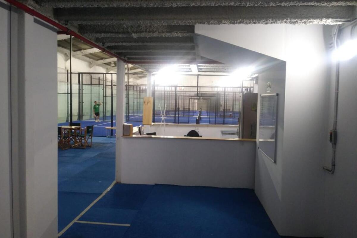 Padel 7 Terrassa, Terrassa (2)
