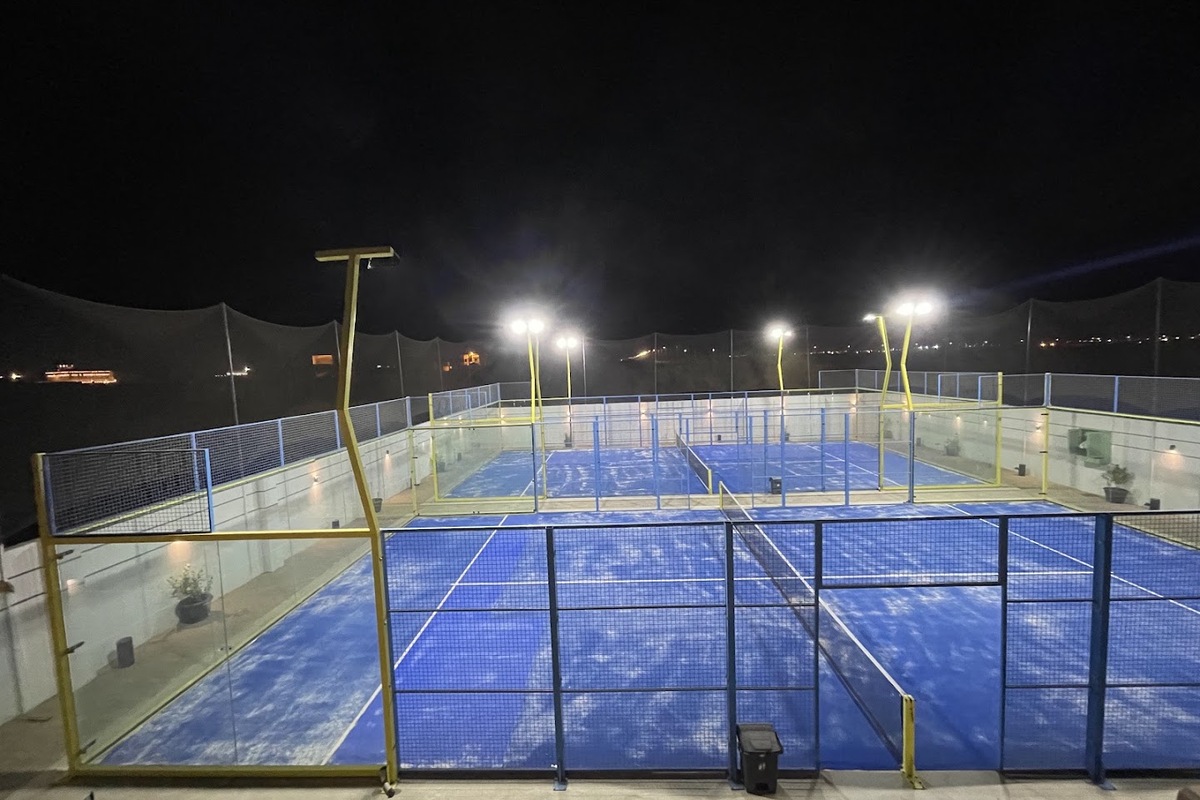 Paddle hut, Abu Arish (2)