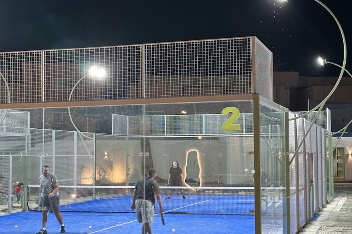 Padel Hub, Medina (2)