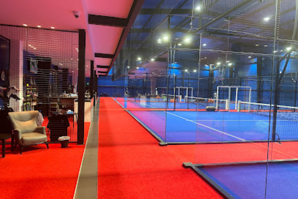 Padel Racquet Club